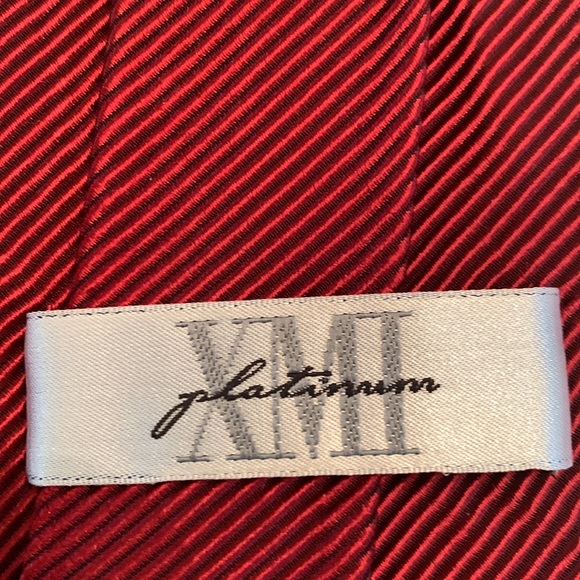Lot of 5 ties by Robert Talbots and XMI Platinum. - Picture 7 of 11